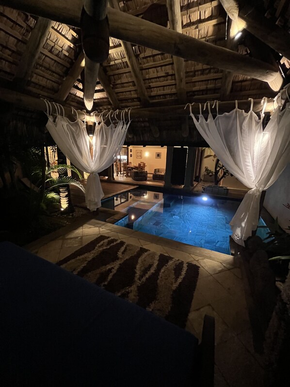 Pool - Villa de Charme Tropicale Située à 500 m de la Plage de Pereybère (Grand Baie)