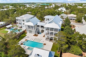 Exterior - 30A White Dunes Retreat-Luxury Compound, Large Private Pool and Outdoor Space (Santa Rosa Beach)