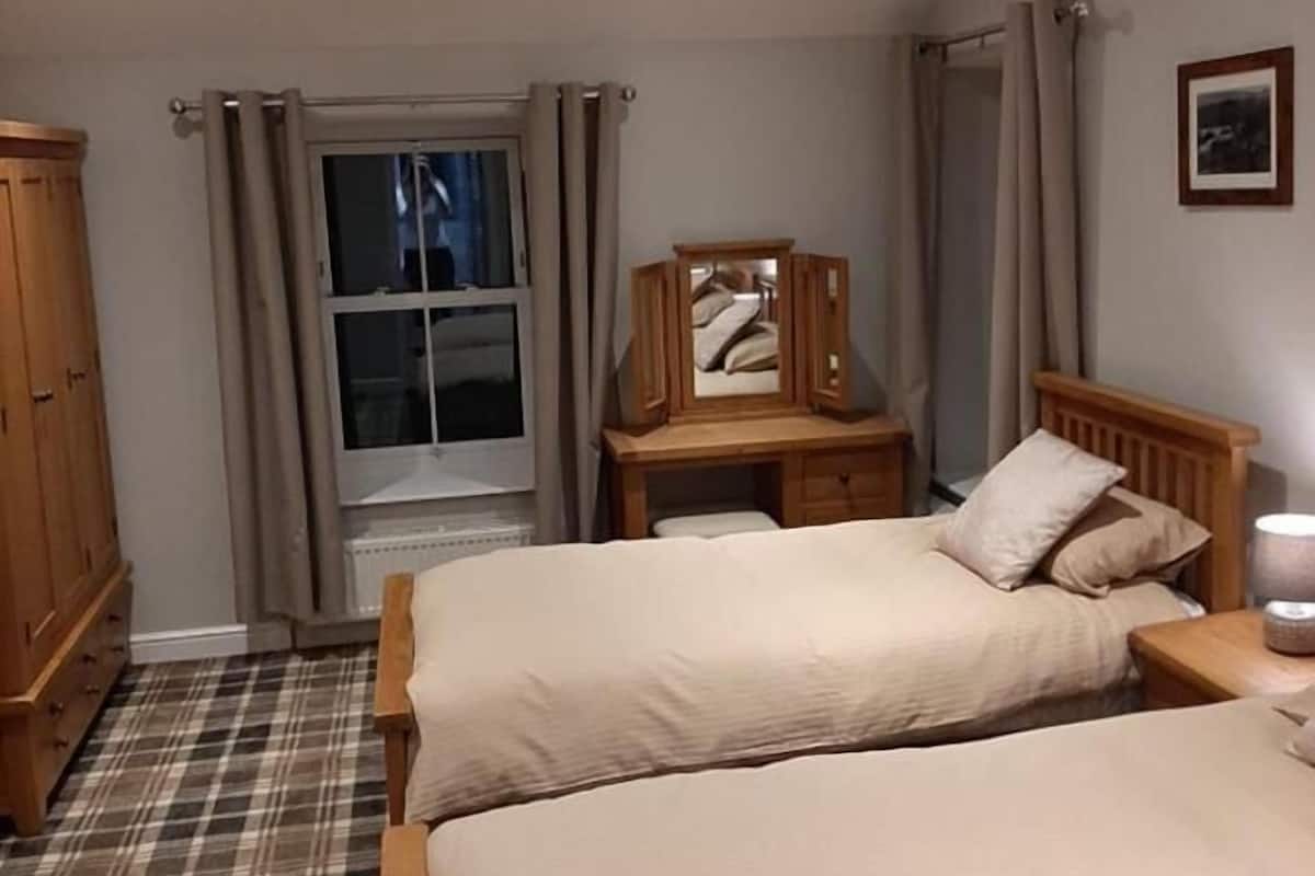 Desk, iron/ironing board, free WiFi, bed sheets