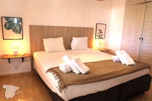 2 habitaciones, tabla de planchar con plancha y wifi gratis 