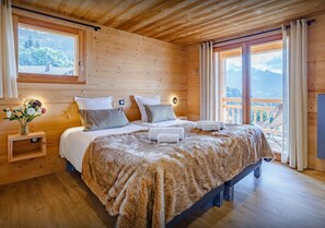 6 Schlafzimmer, Bügeleisen/Bügelbrett, Reisekinderbett, kostenloses WLAN