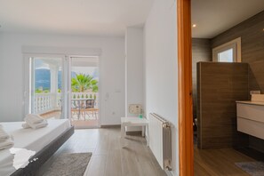 4 bedrooms, free WiFi, bed sheets