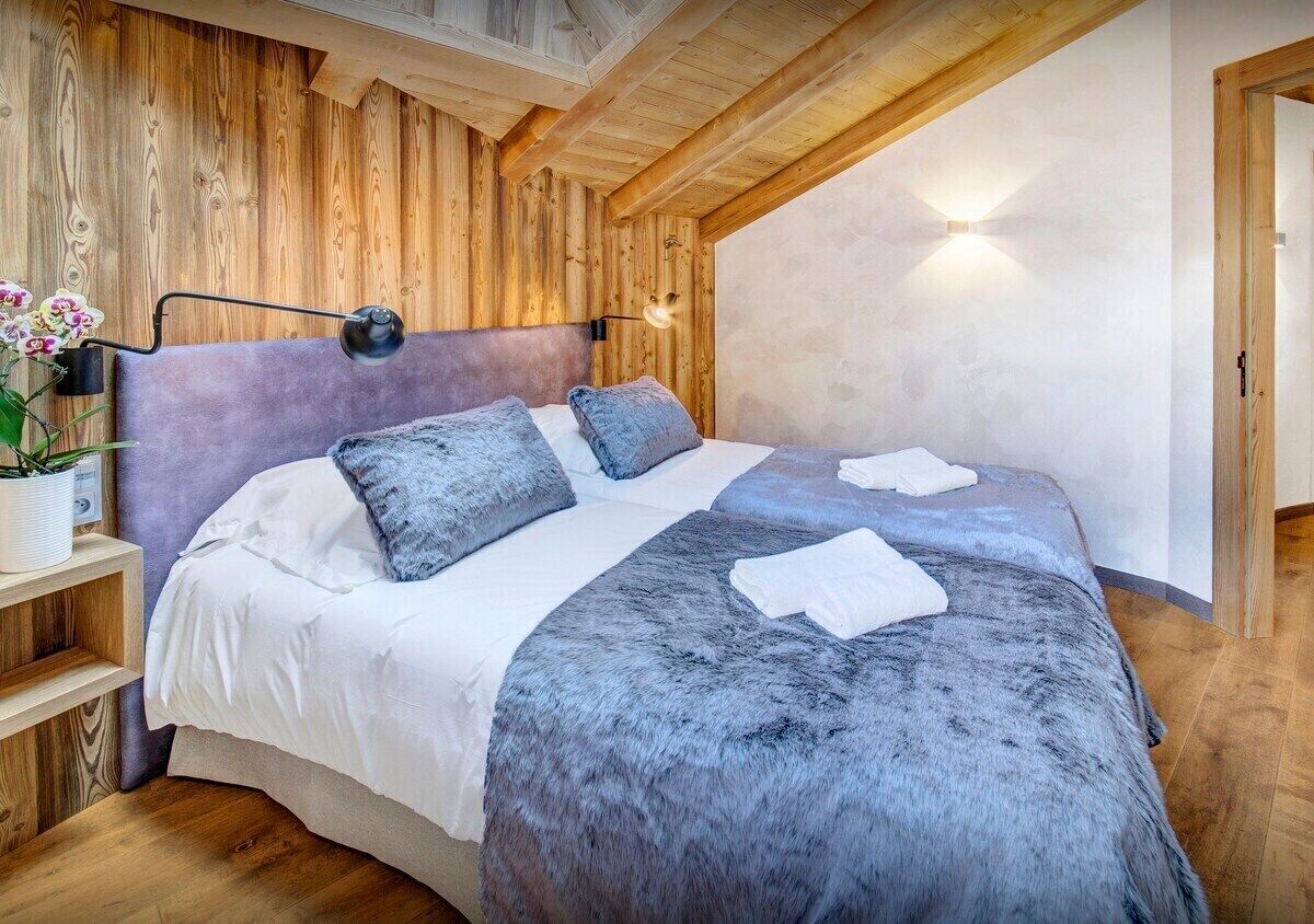 6 chambres, fer et planche à repasser, lit parapluie, Wi-Fi gratuit