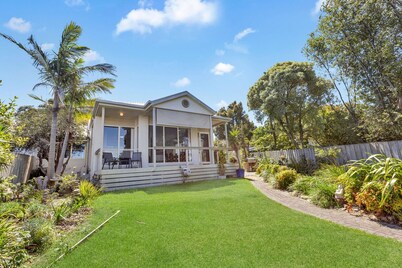 Sheerwater Jetty - Make your next getaway a truly memorable one