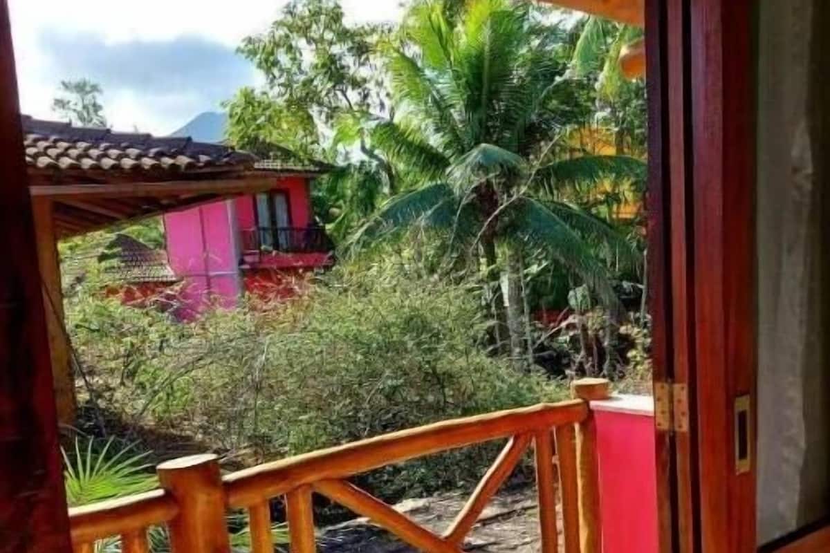 2 chambres, accès au Wi-Fi (inclus), literie fournie