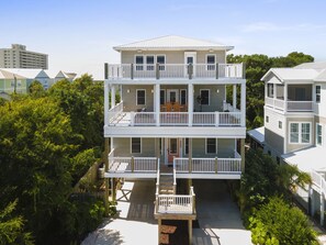 Exterior - Beaches Be Crazy | Dog Friendly + Game Room & Walk to Beach! (Carolina Beach)