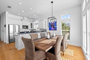 Dining - Book a Holiday Getaway Today! Private Pool! 4 Adult Bikes! 30A Beaches! (Inlet Beach)