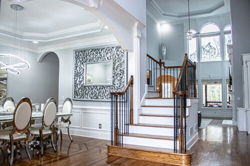 Lovely 7-bedroom house in Conyers with fitness room, WiFi, AC