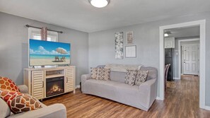 Smart TV, chimenea