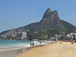 Beach - chale leblon (Rio de Janeiro)