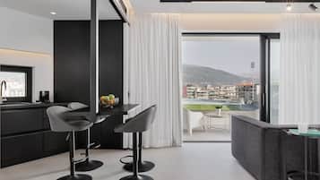 Superior Apartment with Balcony & Panoramic View | Vue de la chambre