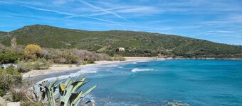 Les Citronniers - View on the sea and the little harbor of Santa Severa