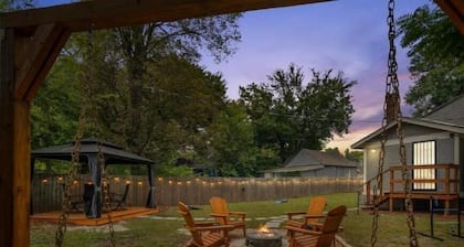 Overton Square Pet-Friendly Large Yard Pool Table