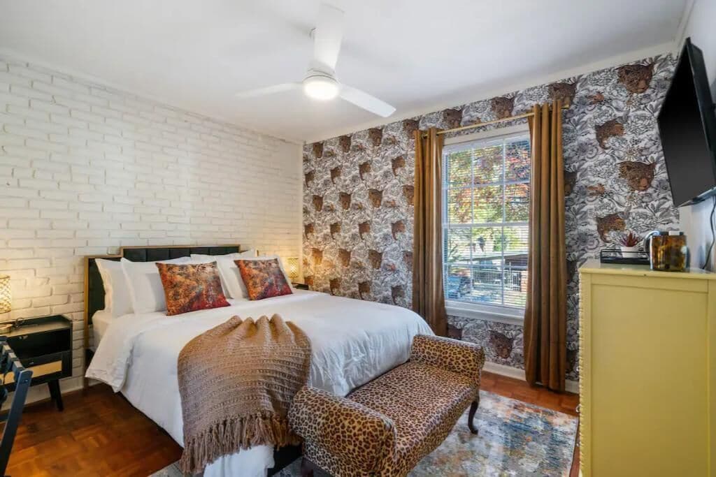 3 dormitorios, escritorio, wifi y ropa de cama