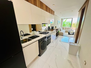 Appartement Deluxe, non-fumeur, terrasse | Cuisine privée
