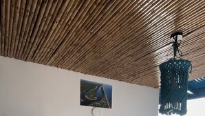Gambar tidak terklasifikasi, 2 dari 52, tombol