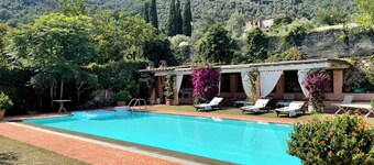 Pool Villa in Tuscany. 10 bedrooms A/C Wi-fi Garage - Villa Melangola