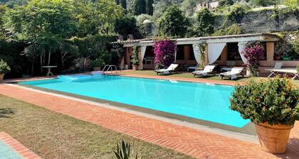 Pool Villa in Tuscany. 10 bedrooms A/C Wi-fi Garage - Villa Melangola