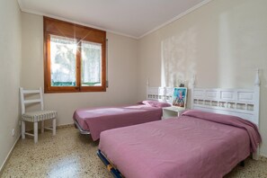 2 chambres, fer et planche à repasser, Wi-Fi