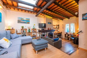 Uklassifisert bilde, 4 av 28, knapp