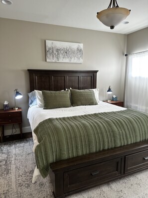 4 Schlafzimmer, Bügeleisen/Bügelbrett, WLAN, Bettwäsche