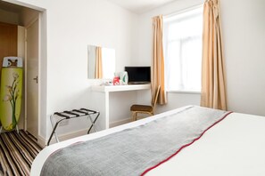 Standard Twin Room Shared