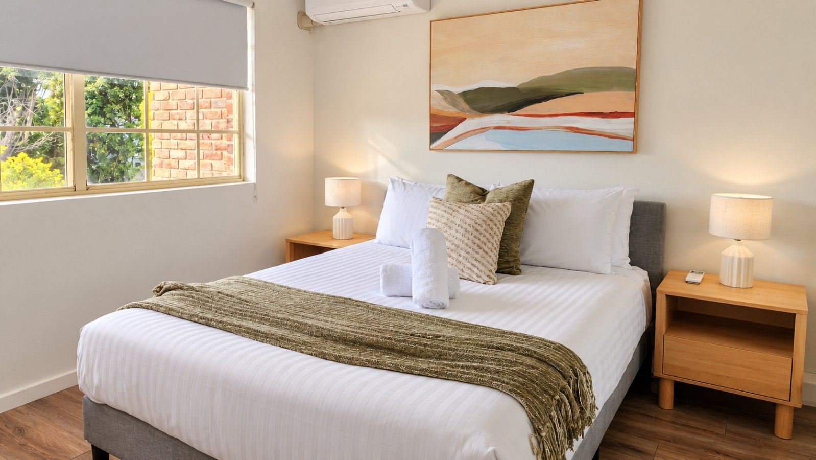 2 bedrooms, iron/ironing board, WiFi (free), bed sheets