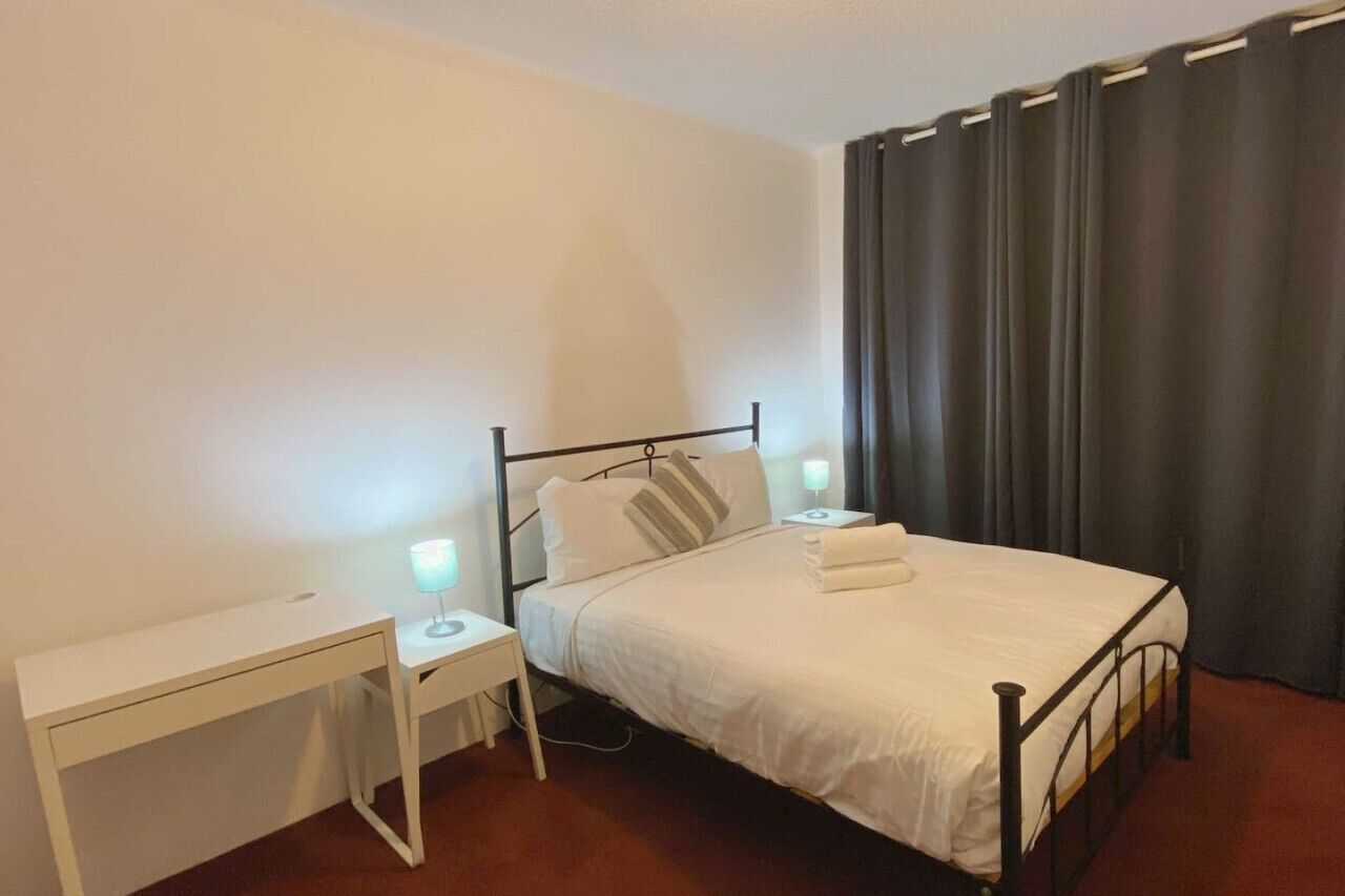 2 bedrooms, desk, iron/ironing board, free WiFi