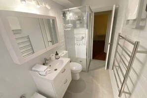 Hair dryer, towels