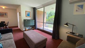 TV, DVD player, offices