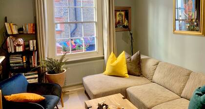 Beautiful 1 Bed Apartment Mayfair London, England
