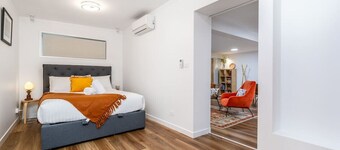 New to VRBO: Modern Home: Conveniently Close to Hospitals