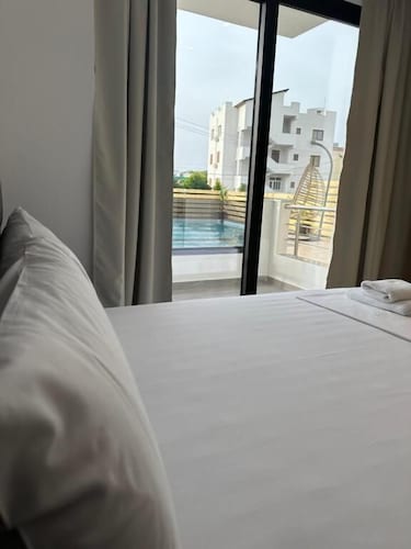 Noa Boutique Hotel
