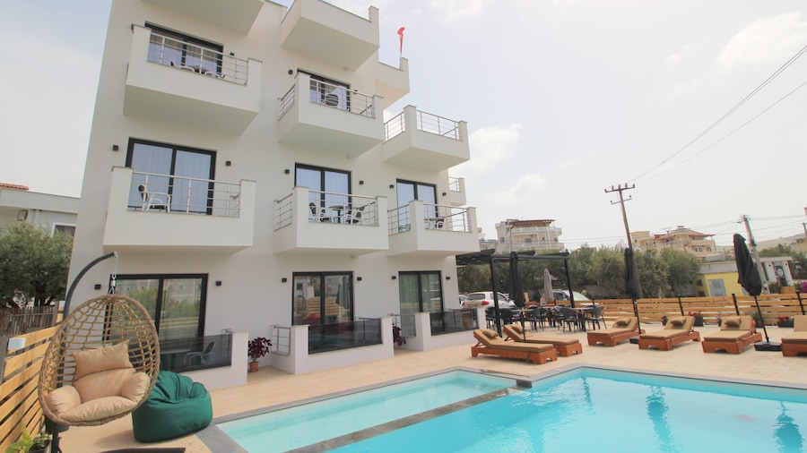 Noa Boutique Hotel