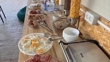 Desayuno buffet incluido todos los días