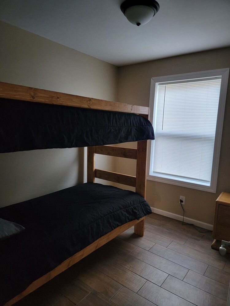 Deer Run Marvelous 2bedroom apartment with WiFi in Linneus