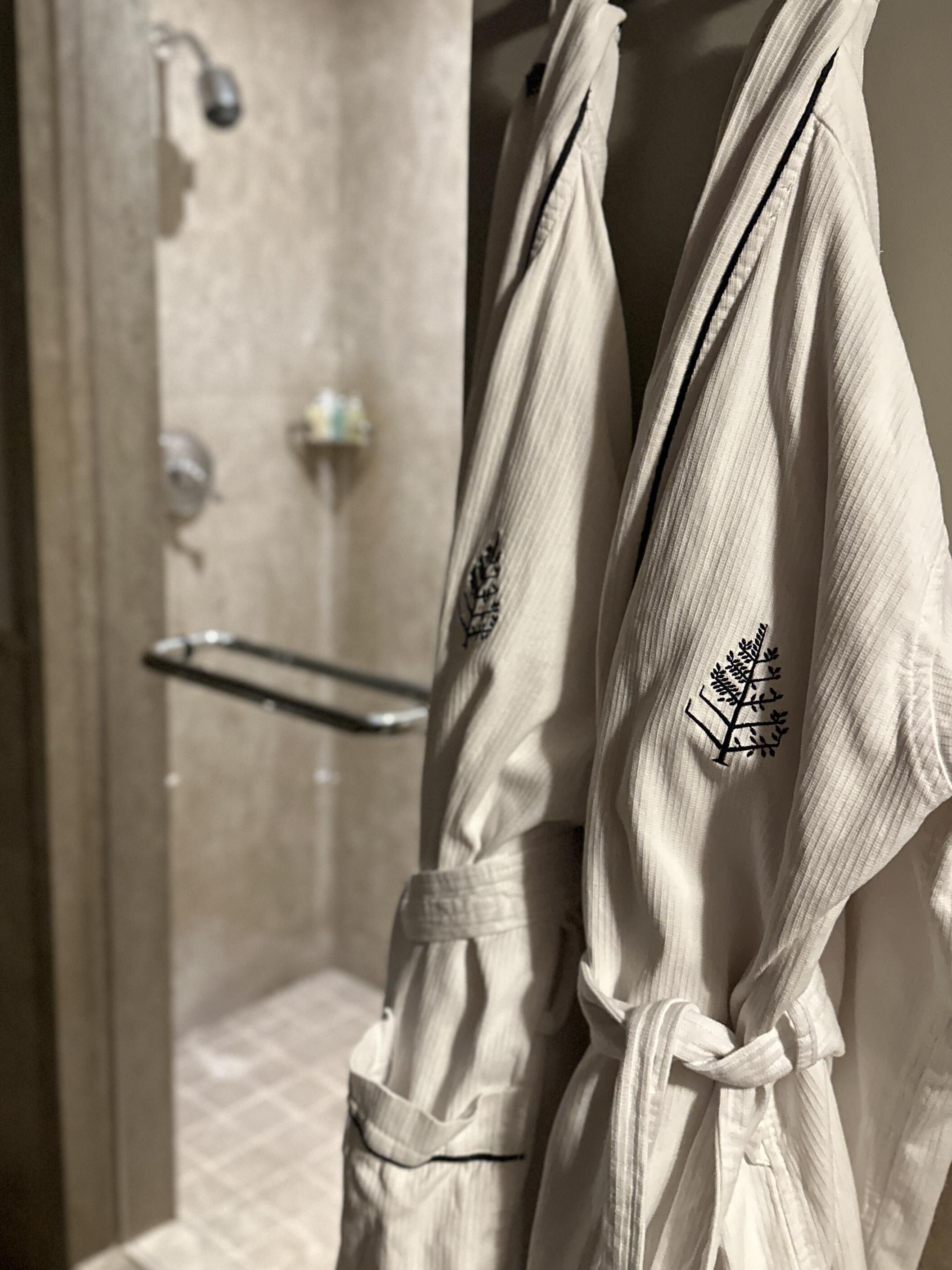 Apartment | Bilik Mandi | Tab mandi dan pancuran berasingan, tab mandi rendaman dalam 