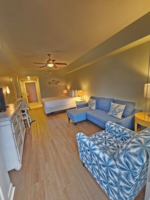 1 bedroom, iron/ironing board, WiFi, bed sheets - Bliss by the Bay- Studio (Miramar Beach)