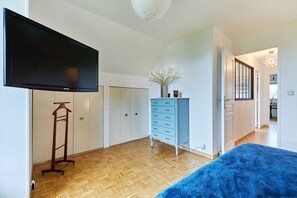 4 chambres, fer et planche à repasser, Wi-Fi gratuit