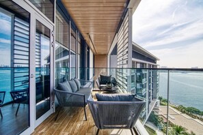 Apartamento Confort | 2 dormitorios, sistema de insonorización, tabla de planchar con plancha