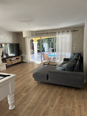 Living area - Villa Pays Daix en Provence (Fuveau)