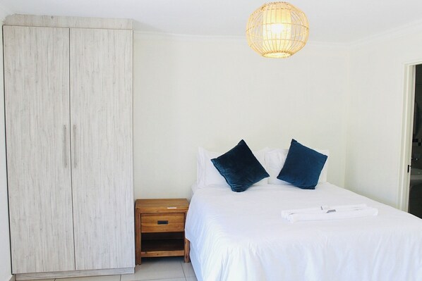 1 habitación, wifi gratis y ropa de cama