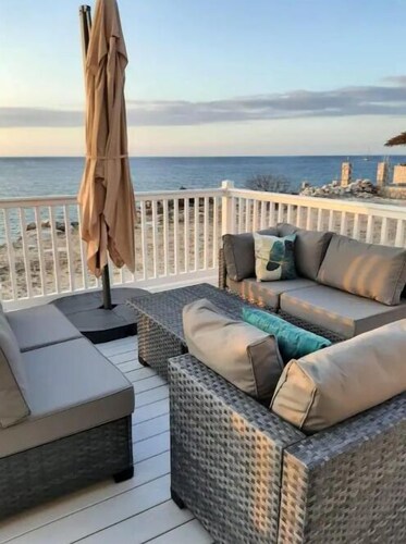 Ocean View Villa @ LBCC