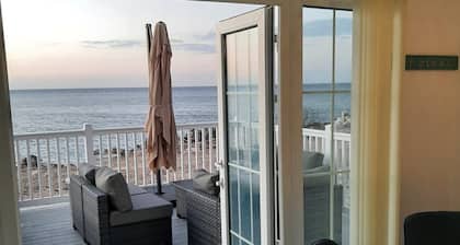 Ocean View Villa @ LBCC
