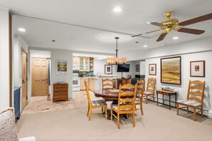 Dining - North Of Nell, Unit 4c (Aspen)