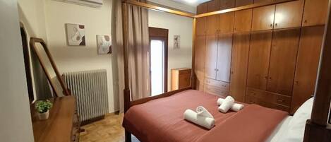 Deluxe Family Suite | 3 Schlafzimmer, Schreibtisch, schallisolierte Zimmer, kostenloses WLAN