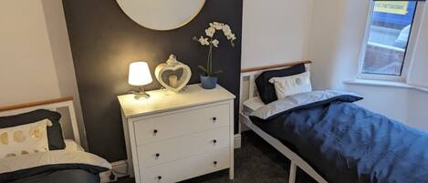 3 Schlafzimmer, Bügeleisen/Bügelbrett, kostenloses WLAN, Bettwäsche