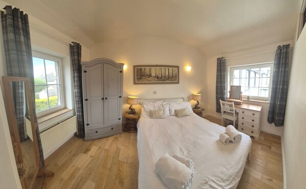 2 bedrooms