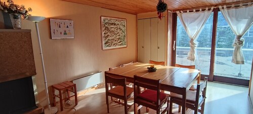 Large studio in Saint-Chaffrey