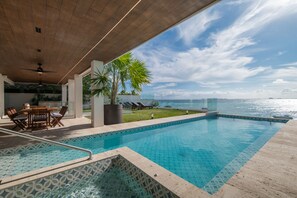 Outdoor pool - Villa Chan Kah (Isla Mujeres)